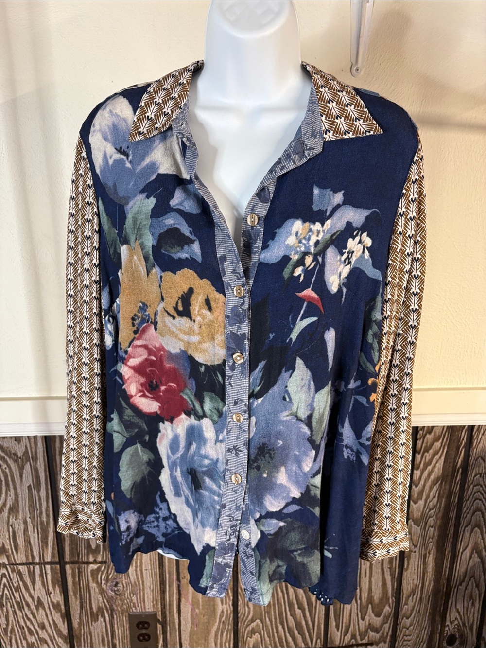 John Mark Navy Floral Button-Down Shirt with Patterned Sleeves